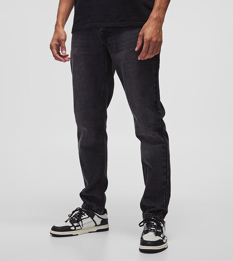 Rigid Washed Tapered Fit Jeans