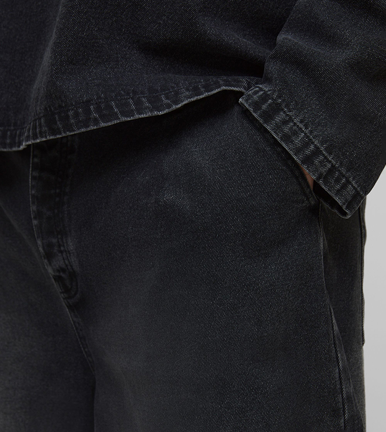 Faded Mid Rise Baggy Fit Jeans