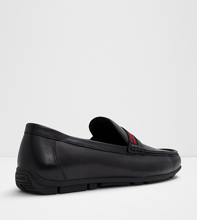 BOREALISS Slip-On Loafers
