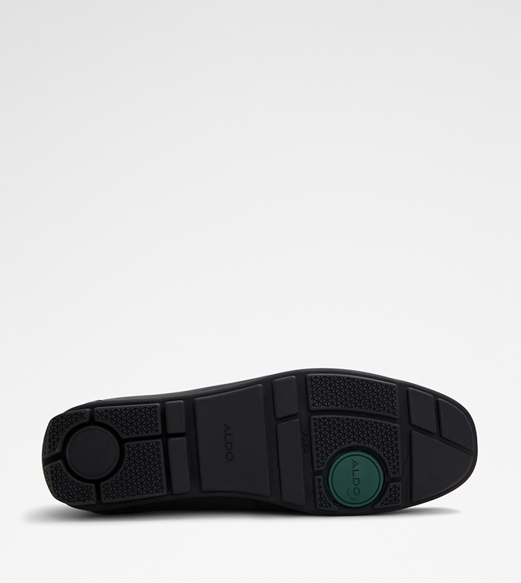 BOREALISS Slip-On Loafers