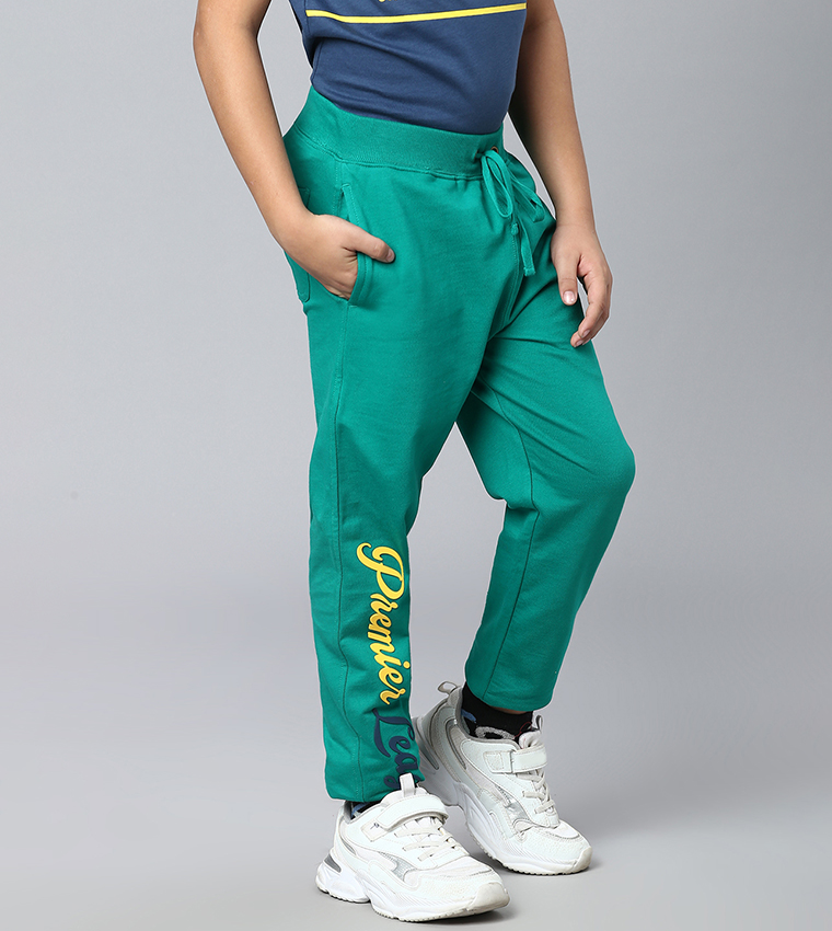 Buy Beverly Hills Polo Club Premier League Print Sweatpants In Green 6thStreet Qatar