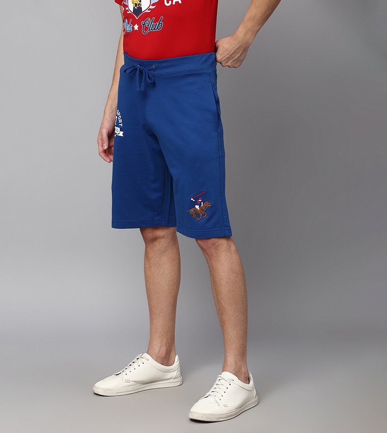 شورت رياضي مطرز بخصر عالي 