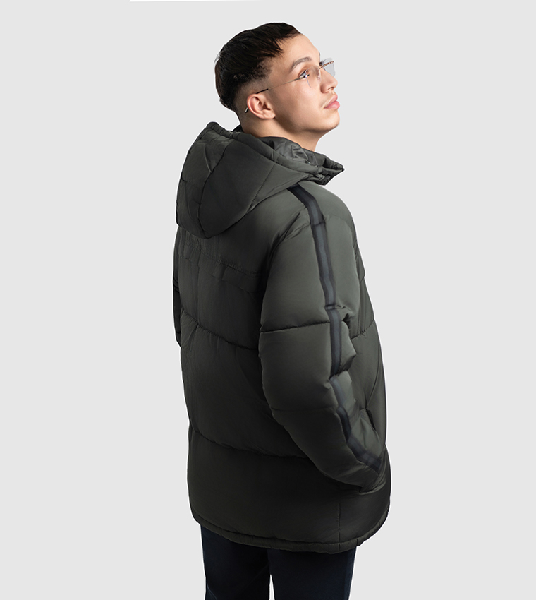 Logo Badge Hooded Puffer Jacket