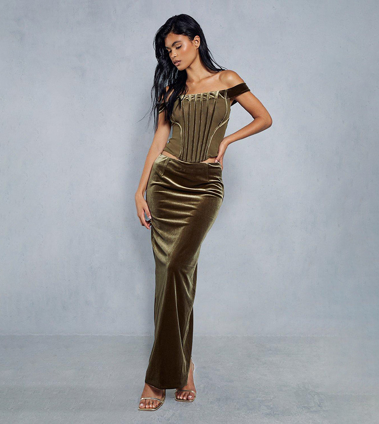 Buy MissPap Velvet Split Maxi Skirt In Olive | 6thStreet Saudi Arabia