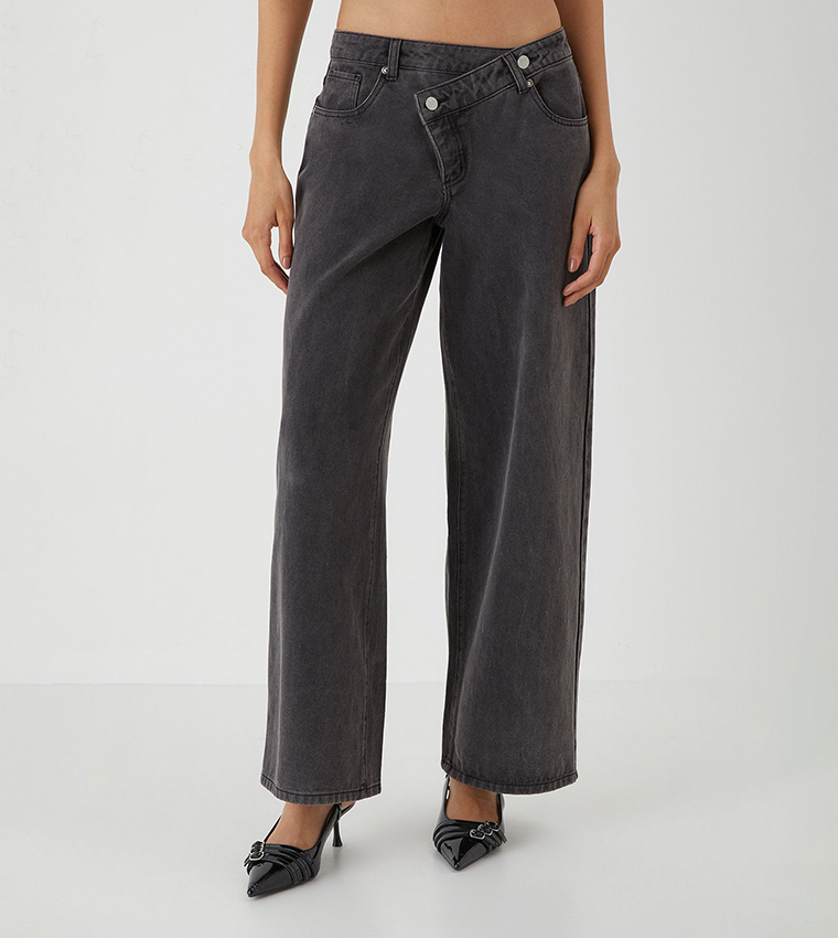 Asymmetric Washed Wide Leg Jeans
