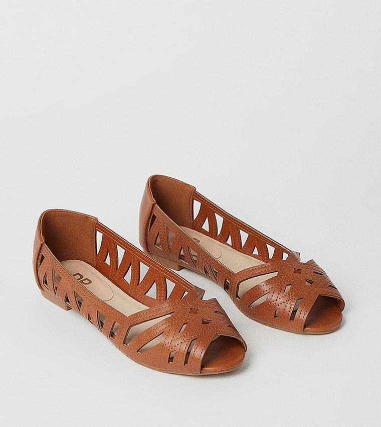 Wide Fit Prim Peep Toe Ballet Flats