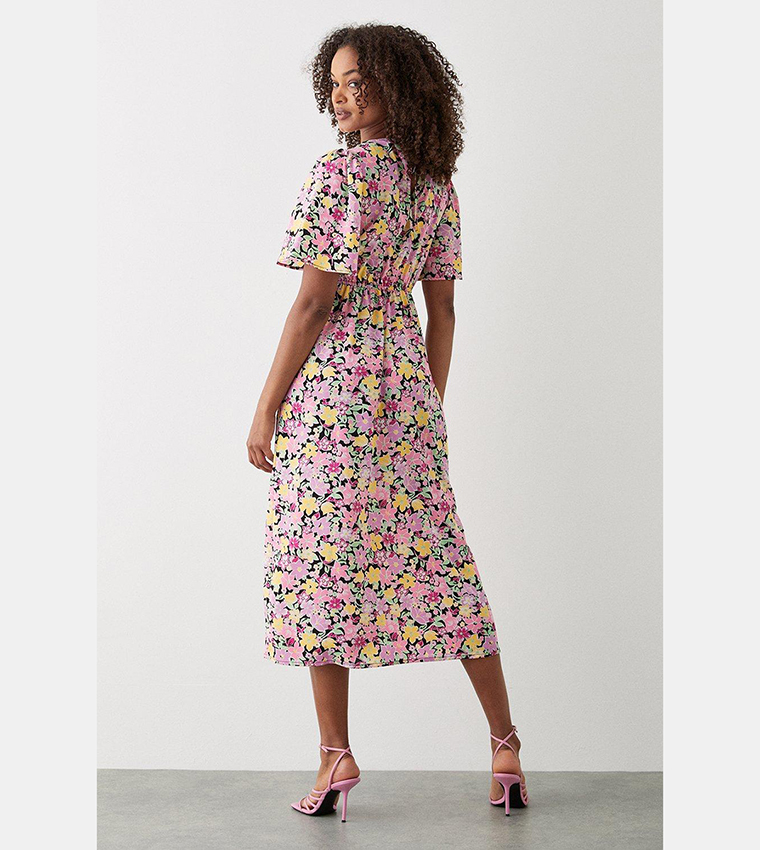 فستان ميدي بخصر مزموم وأكمام مكشكشة