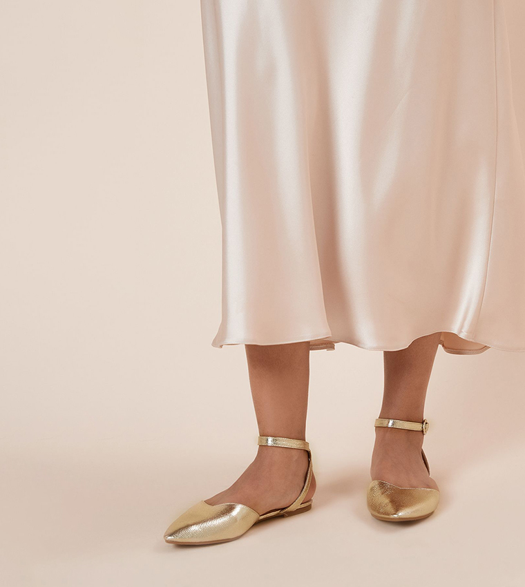 Ankle Strap Flat Shoes