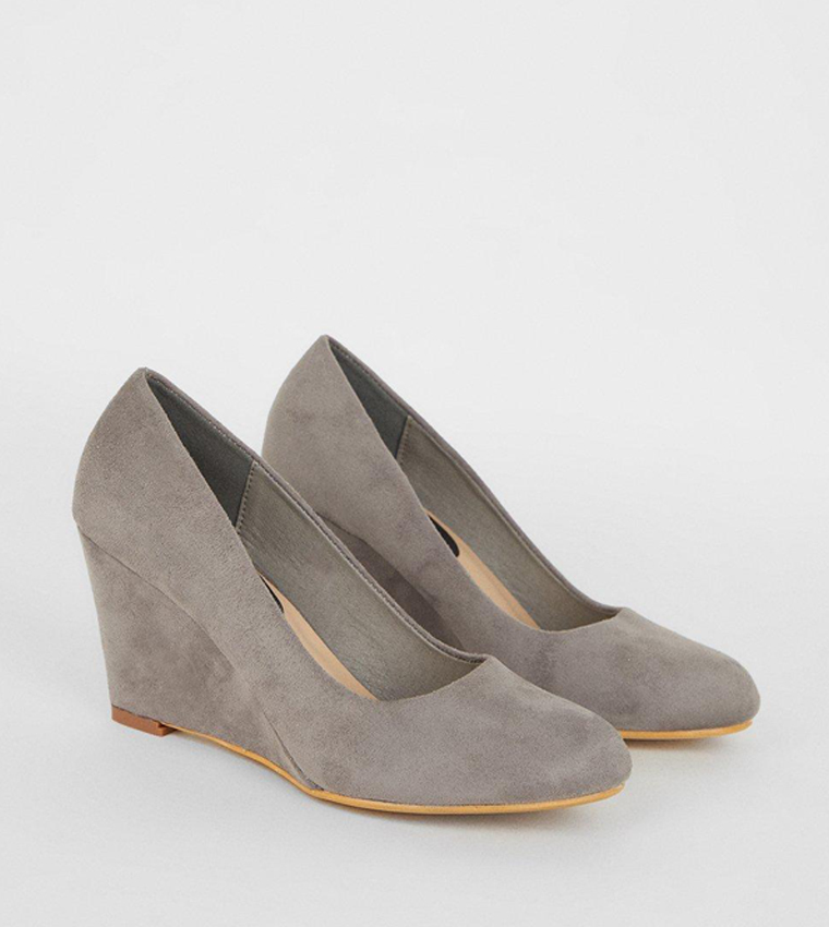 Duke Wedge Pumps