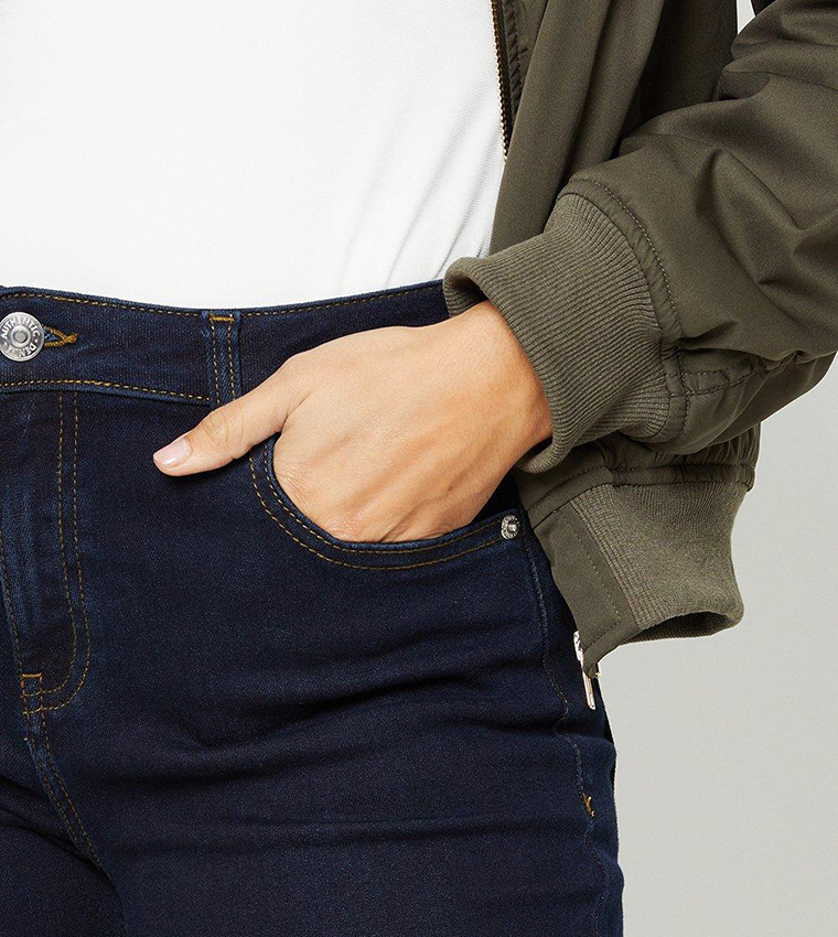 Comfort Stretch Slim Fit Jeans
