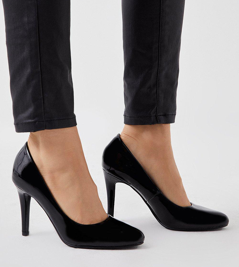 Black court cheap shoes round toe