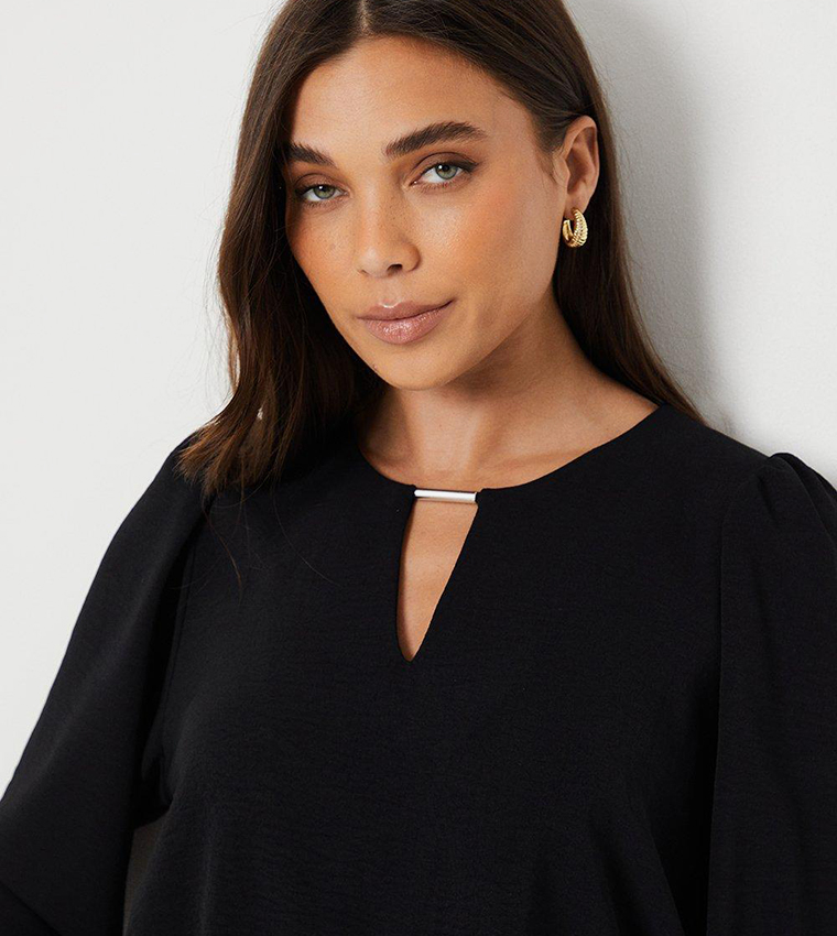 Petite Solid Overhead Short Sleeves Top