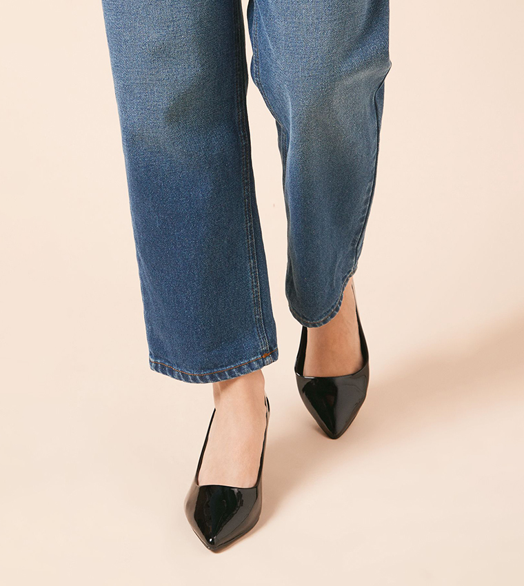 Dove Kitten Heel Pumps