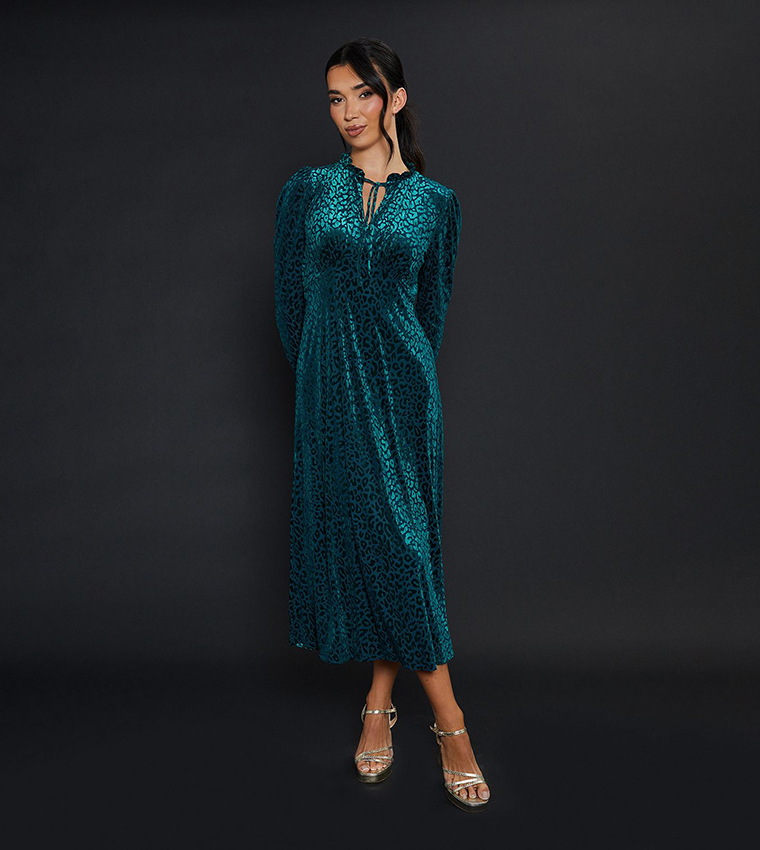 Leopard Patterned Burnout Long Sleeves Midi Dress