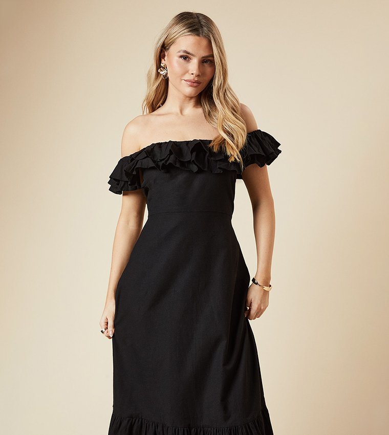 Off Shoulder Ruffle Maxi Dress