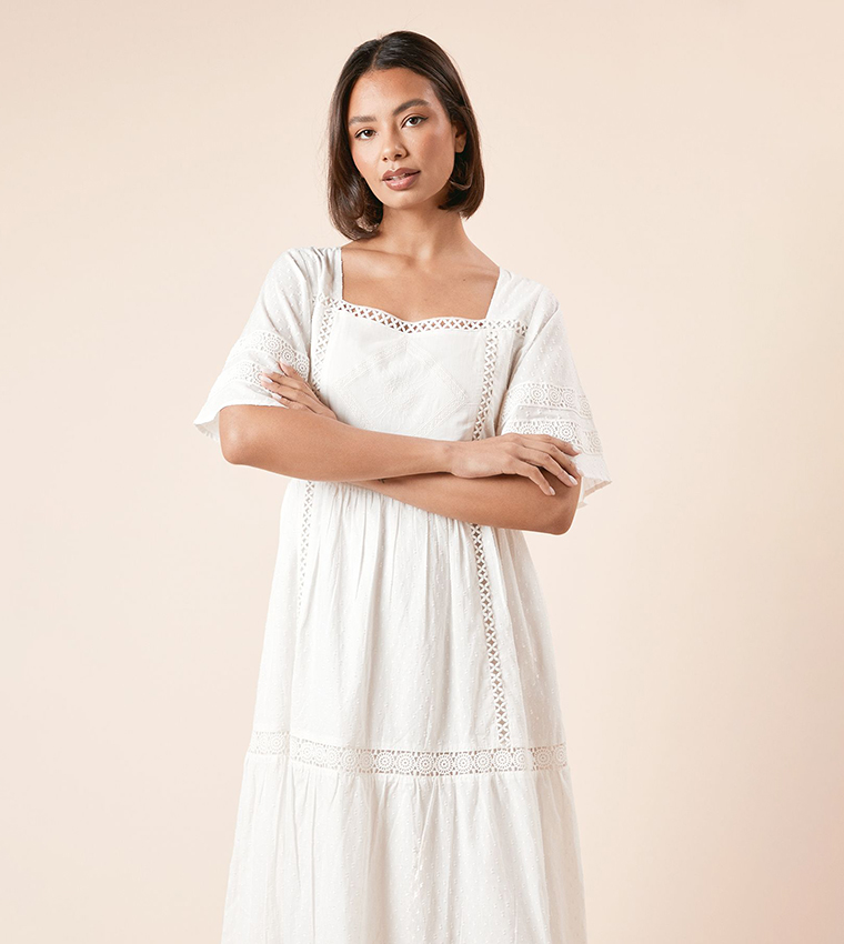 Embroidered Short Sleeves Midi Dress