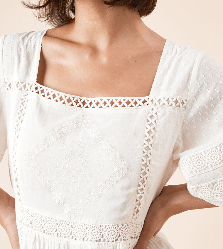 Embroidered Short Sleeves Midi Dress