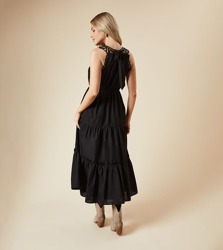 Lace Detail Halterneck Midi Dress