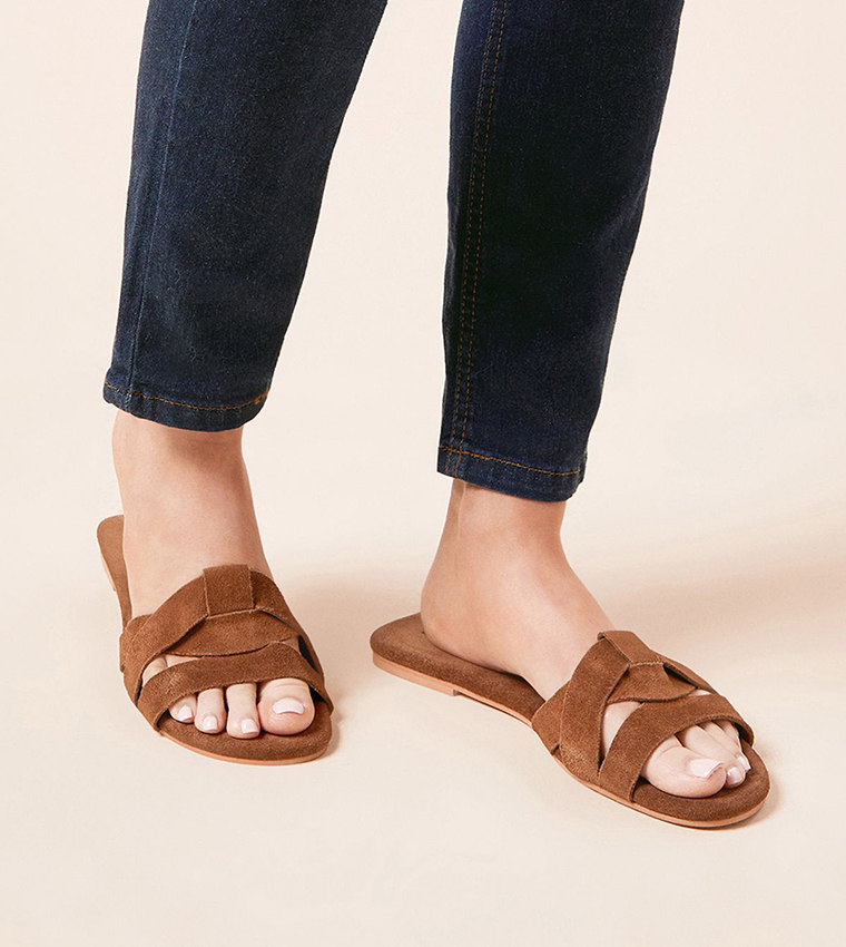 Freesia Suede Twisted Flat Sandals
