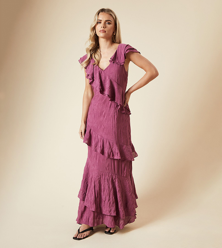 Petite Textured Sleeveless Ruffle Maxi Dress