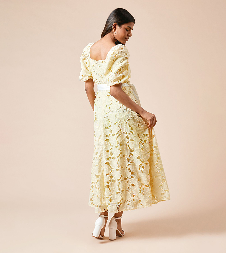 Petite DP Luxe Cutwork Lace Contrast Belt Midi Dress