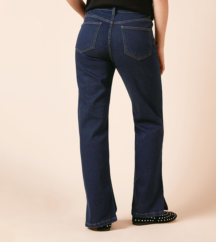 Washed High Waist Straight Fit Jeans