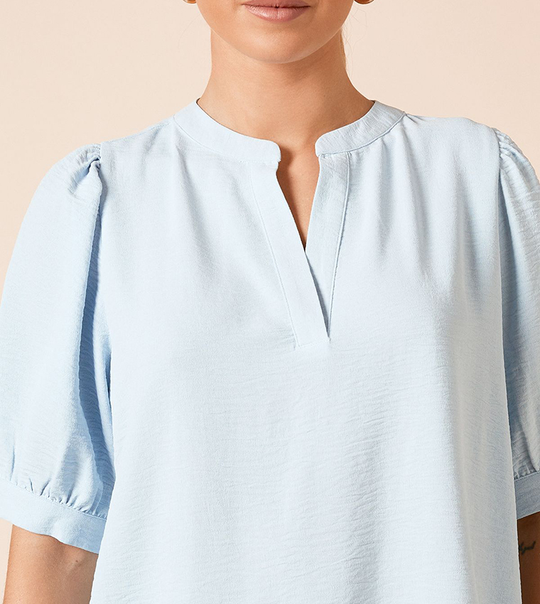 Solid Puff Sleeves Overhead Shirt