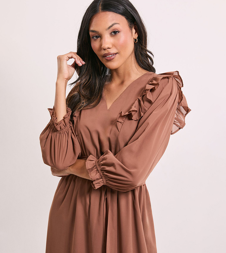 Solid Bishop Sleeves Midi Dress