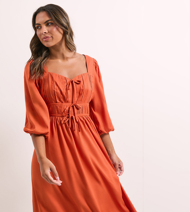 Shirred Bodice Tie Detail Sweetheart Neck Midi Dress