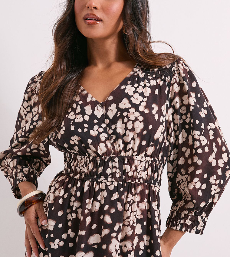 فستان ميدي مزموم بطبعة وكم بلوزون للمقاسات الصغيرة 