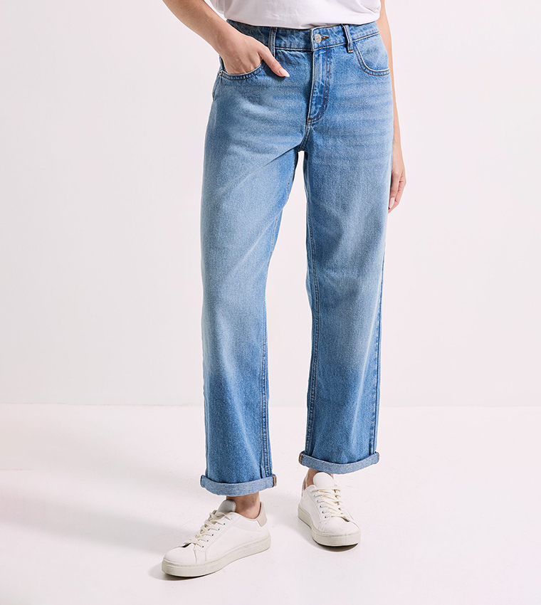 Ankle Grazer Fold Up Boyfriend Fit Jeans