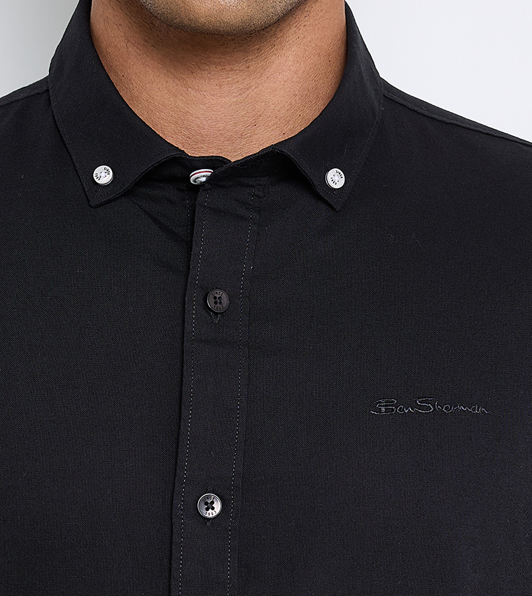 Solid Button-Down Collar Shirt 