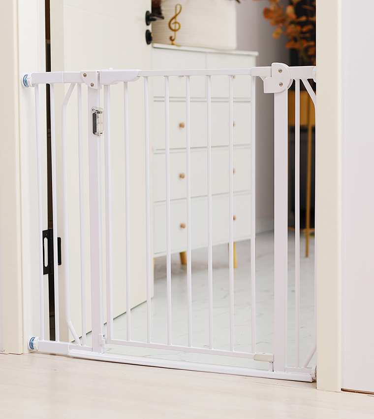 Metal Safety Led Gate with 10cm Extension - White