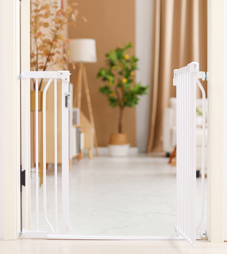 Metal Safety Led Gate with 10cm Extension - White