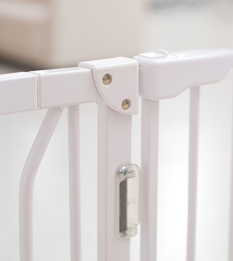 Metal Safety Led Gate with 10cm Extension - White