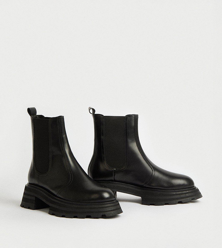 Buy Warehouse Leather Chelsea Boots In Black 6thStreet Kuwait