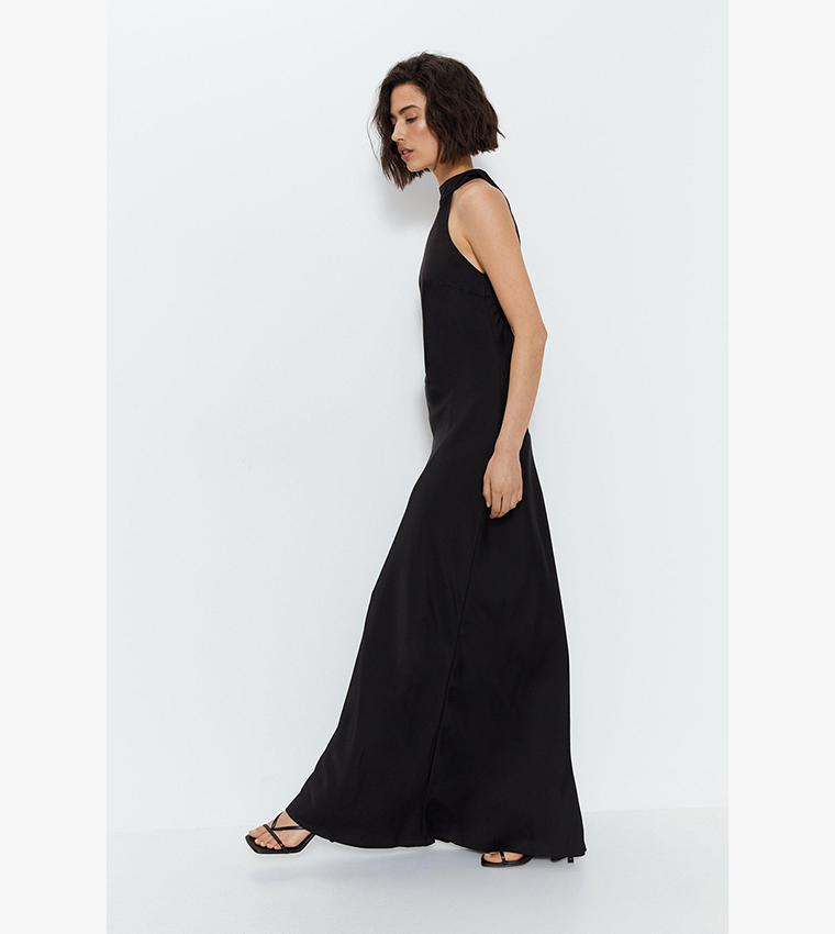 Buy Warehouse Satin Halter Neck Backless Maxi Slip Dress In Black |  6thStreet Oman