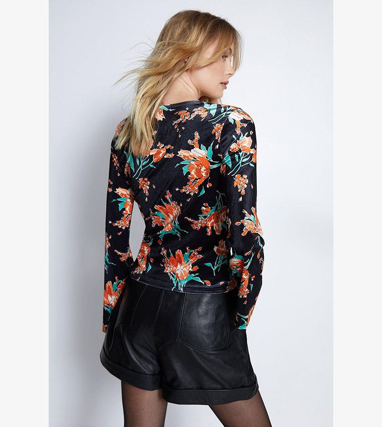 Buy Warehouse Black Floral Print Velvet Cut Out Corset Style Top In Black 6thstreet Saudi Arabia 8164