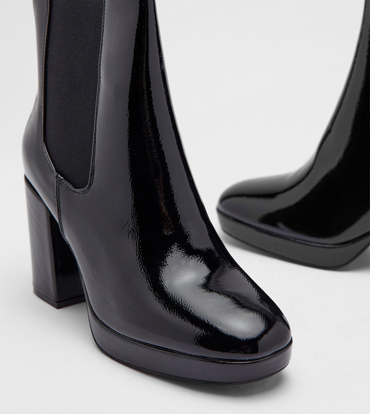 platform black chelsea boots