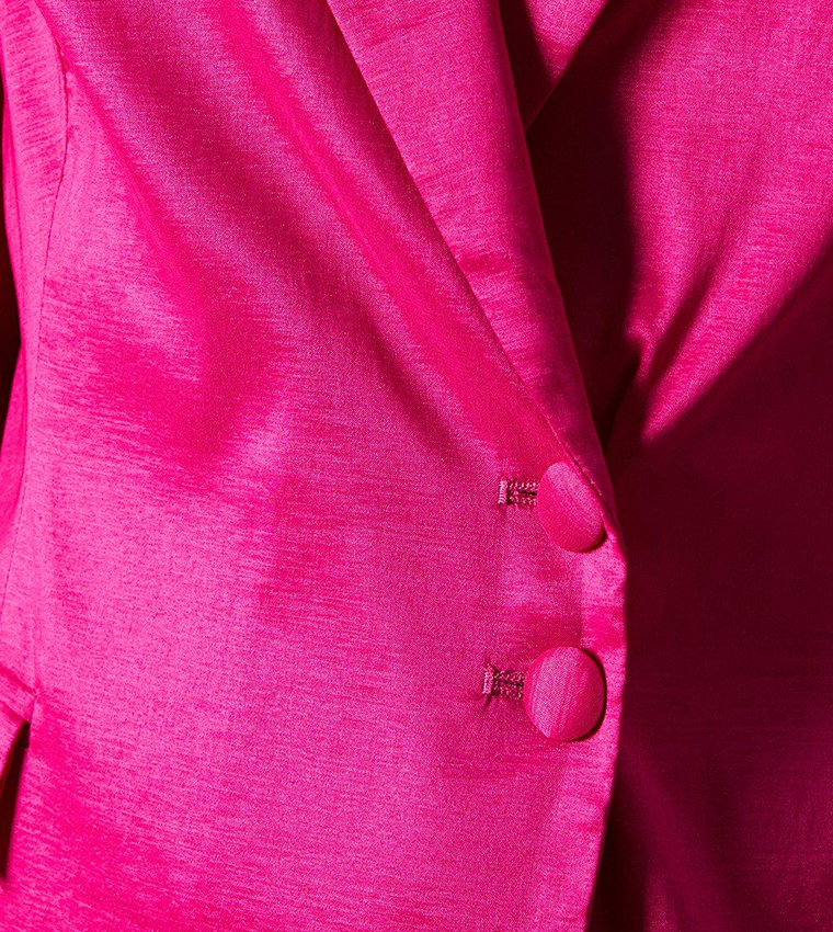 بليزر مزين بالريش 