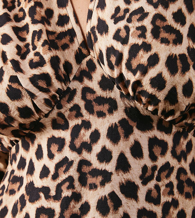 Leopard Printed V-Neck Puff Sleeves Midi Dress