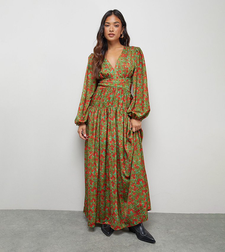 Petite Premium Satin Open Back Maxi Dress