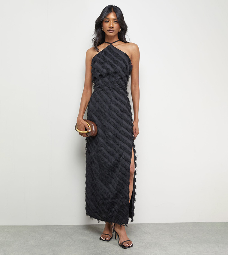 فستان ماكسي بياقة هالتر