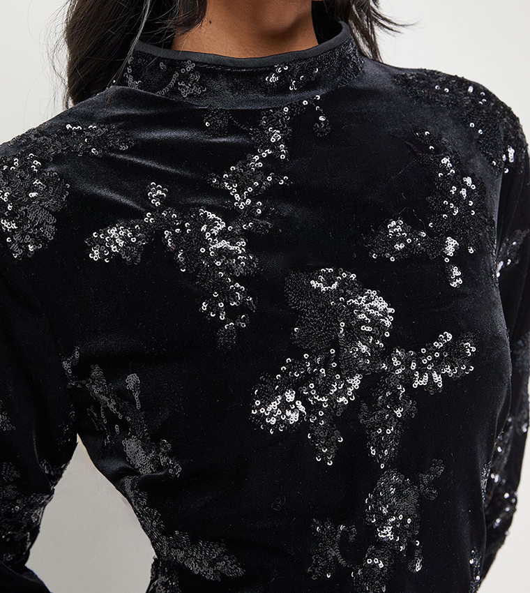 Velvet Sequined High Neck Backless Midaxi Dress