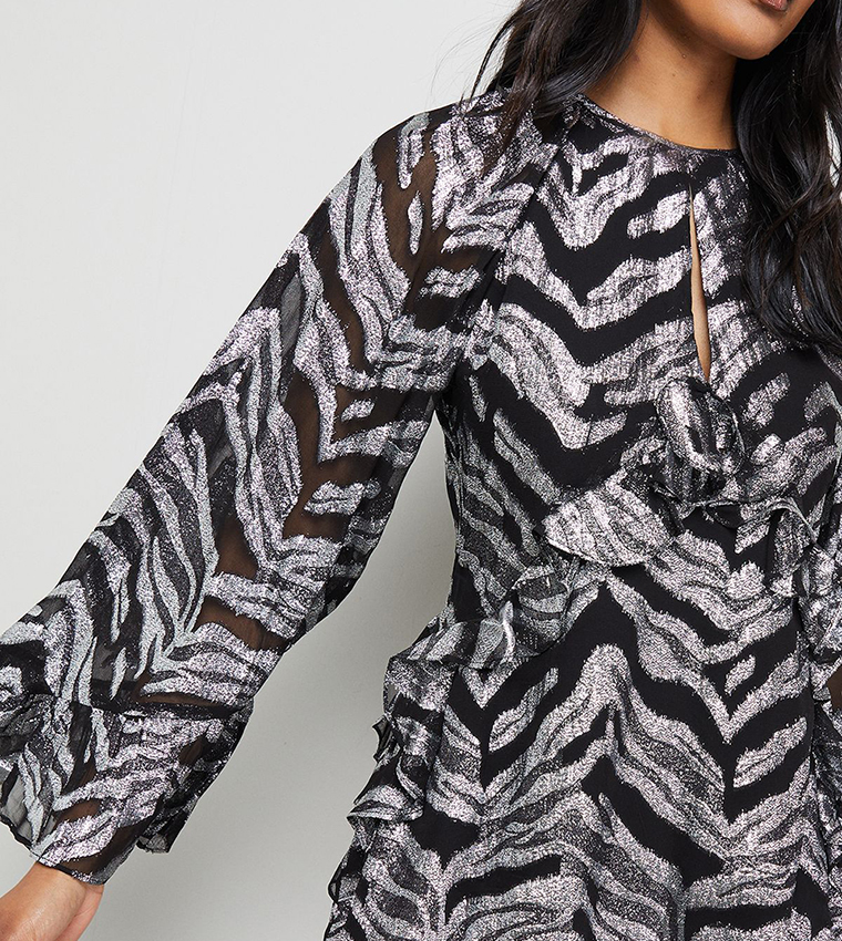 Flippy Hem Volume Sleeves Viscose Zebra Jacquard Dress