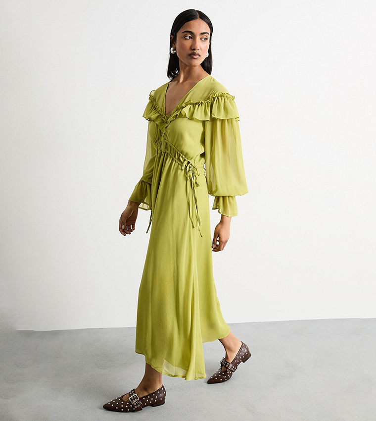 Ruffle Shoulder Detail V-Neck Maxi Dress