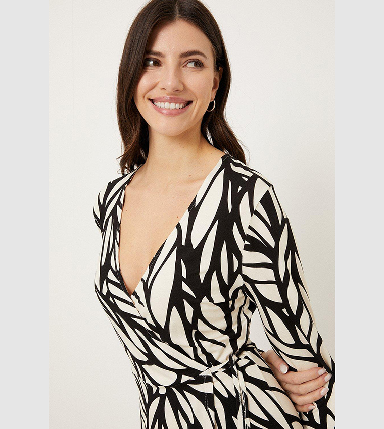 Buy Wallis Mono Leaf Jersey Wrap Dress In Multiple Colors | 6thStreet Qatar