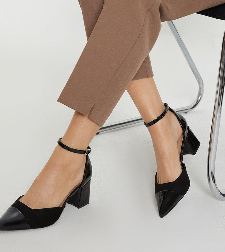Wide Fit Dollis Pointed Two Part Toe Cap Pumps