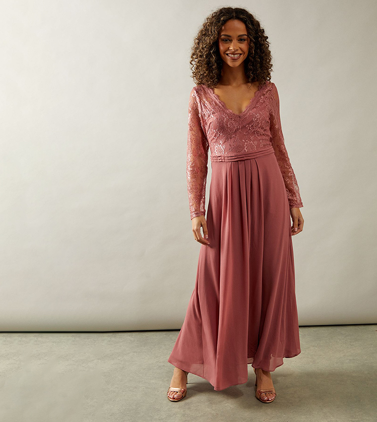 فستان ماكسي شيفون بأكمام طويلة مزين بدانتيل 