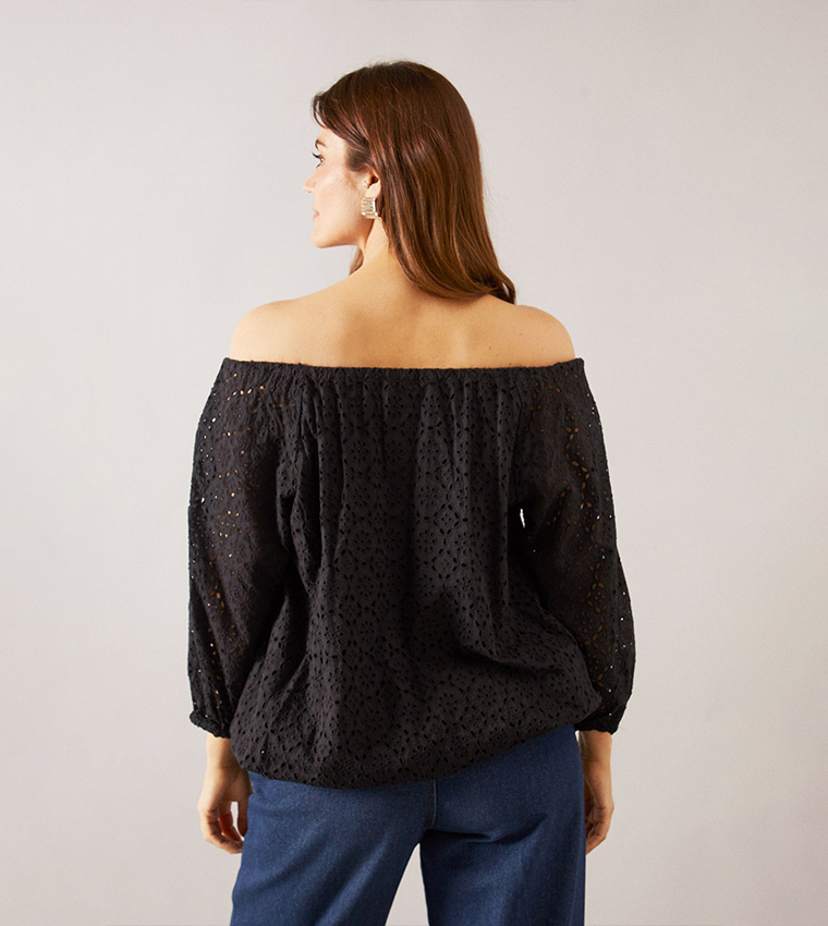 Broderie Puff Sleeves Top